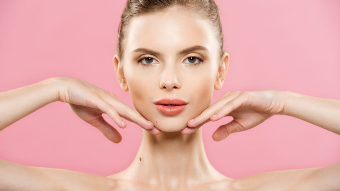 Substanțe de umplere vs. grăsime proprie: ce să alegi pentru tratamentele estetice?