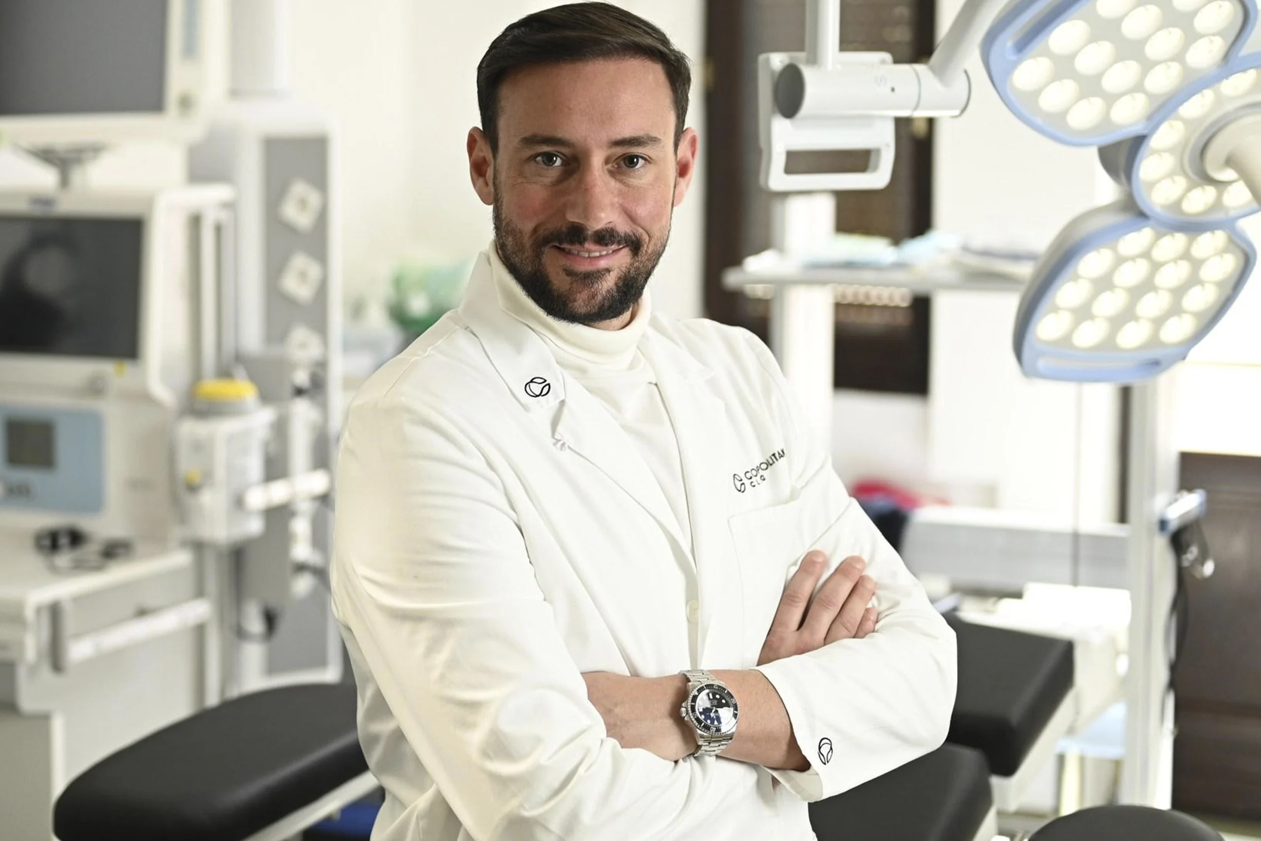 Dr. Radu Panțuru, medic specialist în chirurgie plastică și estetică
